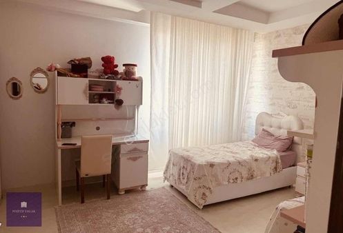 75 Te Satılık Daire