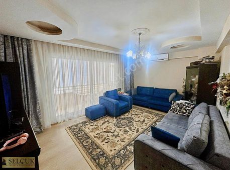 Selçuk'tan Kuşlubahçe Mah 3+1 130m2 Ara Kat Daire