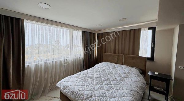Çağlayan Barınaklarda Deniz Manzaralı Eşyalı 140 M2 Kiralık