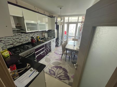 Sincan Selçukluda 3+1 Ebeveyn Banyolu Asansörlü 3.ara Kat Yapılı Daire