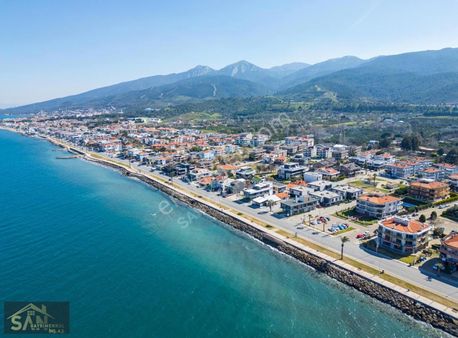 San'dan Güzelbahçe Maltepe'^de Denize Sıfır Emsalsiz Arsa