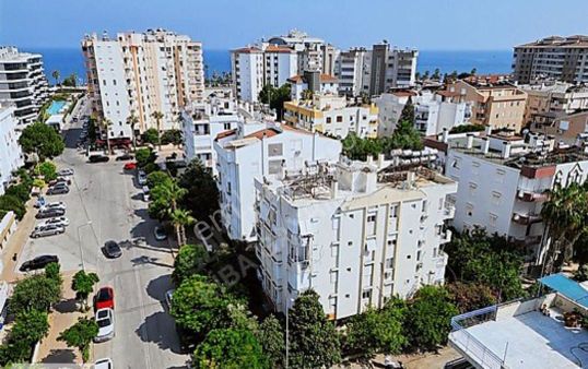 Konyaaltı Limanda Denize 280 Mt Yaşam