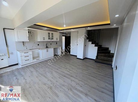 Sıfır 1+1 Çatı Dubleksi