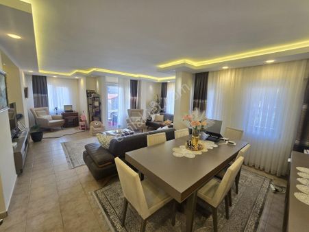 Vefa Gayrimenkul' Den + Muhteşem Konum * 3+1 Çatı Dubleks Daire