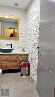 Mükemmel Konum Merkezi Yerde Devren Kiralık Dükkan