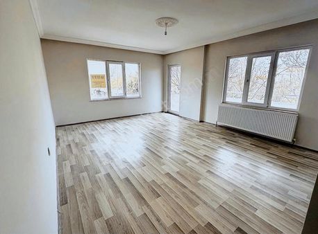 Yunus Erkan*dan Menderes Mahallesinde Satılık 3+1 Daire