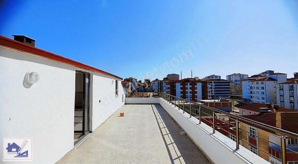 Emlakhan Yapı Ultra Lüks Otoparklı Geniş 5+2 Dubleks Daire