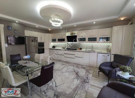 "ymz'den Çağdaş Mahallesi'nde Anacadde Üzerinde Müstakil Bina"