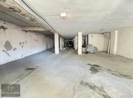 Gültepe'de 3+1 Satılık 165 M2 1.kat Asansörlü Kapalı Otoparklı
