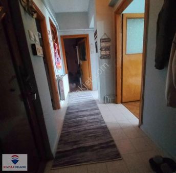 İzmit Bulvar Ana Cadde Üzeri Satılık 2+1 Arakat Daire