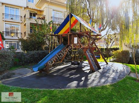 Özlem Aksu..rapsodi Evleri 2,5+1 Satılık Bahçeli Daire