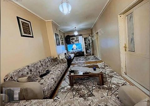 Öz Urhanlar Emlaktan Sivas Merkez Akdegirmende Satılık 2+1 Daire