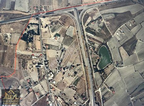 Akalın'dan Köy Girişi Otoyol Çıkışı 205 Metre