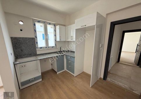 Karaağaç Mah Denize En Yakın Caddede 2 +1 Daire