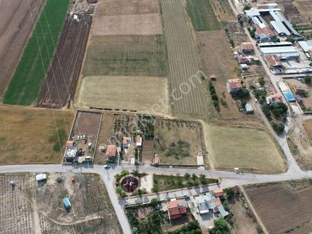 Yenibahçede Elektirik Suyu Olan Bahçemiz Satılıktır