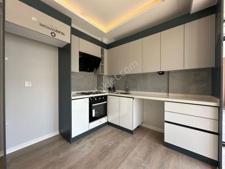 Kumsaldan Altınkumun Göbeğinde Denize 50mt_2+1_sıfır Lüx Daire