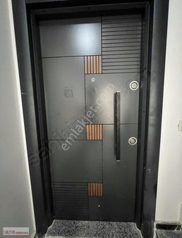 Sultan Gayrimenkul'den Bağlarbaşı Ortaokulu Ykn 3+1 Sıfır Daire