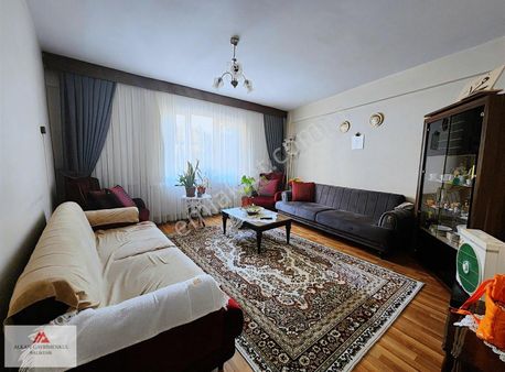 Atalar Caddesi Cadde Üzeri Ferah 2+1 Satılık Yatırımlık Daire