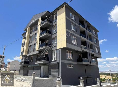 Marka'dan Zafertepe'de Manzaralı Otopark-kilerli Lüx Sıfır 2+1