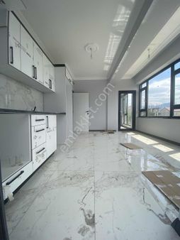 2+1 Eğimsiz Geniş Dubleks Daire