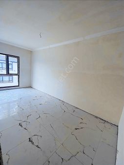 Ertuğrul Gazi Mah 2+1 Dubleks Daire Eğimsiz Merkezi Konum