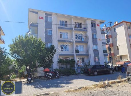 İpekyolu Gayrimenkul Den Hacıkara 3+1 Satılık Daire