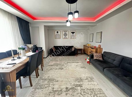 Yatırımevimden İskanlı Kombili Cambalkonlu Öncephe Ara Kat Daire