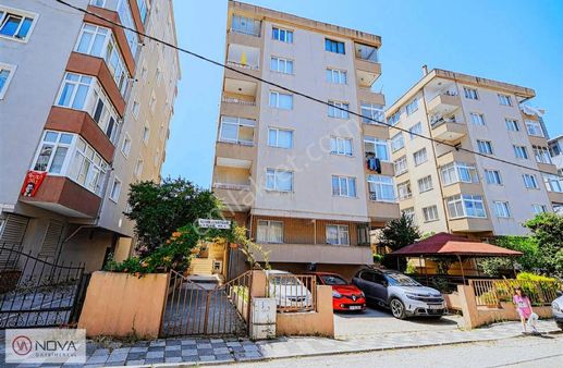 İçerenköy Ana Caddeye Yakın Full Eşyalı 2+1 Kiralık Daire