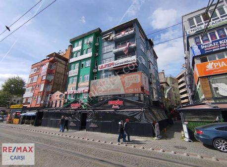 Kiracısı Dershane Olan İki Adet Birleştirilmiş Satılık Daire