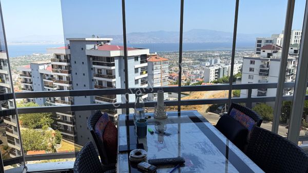 İzmir Narlıdere Maltepe Sit. Deniz Manzaralı Ara Kat 3+1 Daire