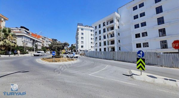 Atatürk Mahallesinde 3+1 Kiralık Daire Deniz Manzaralı Otoparklı