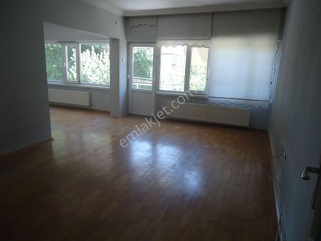 Türkiş Bloklarında Gizem Emlaktan 3+1 Katta Kombili