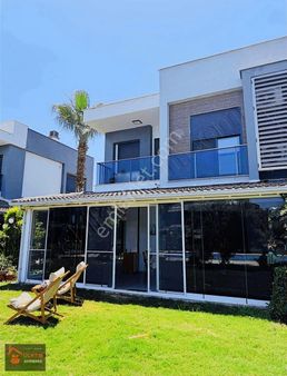 Davutlar Denize Yakın 3+1 Ortak Havuzlu Villa