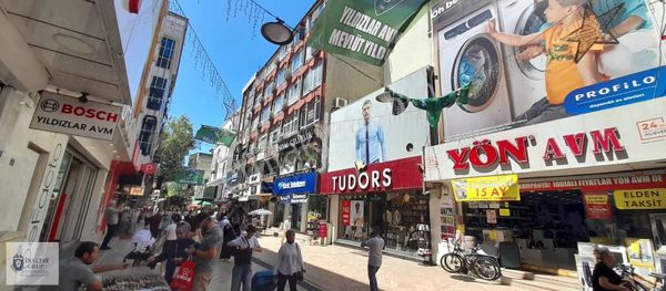 İnaltay Gayrimenkul İzmit Çarşı Gakko İşhanında 30 M2 Dükkan