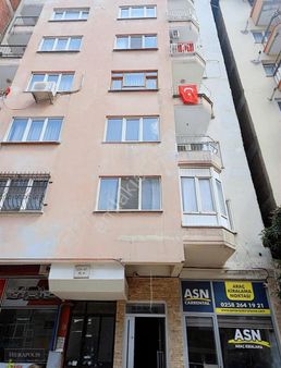 Hierapolis'ten Hacıkaplar Mh.atatürk Caddesine 2+1 Satılık Daire