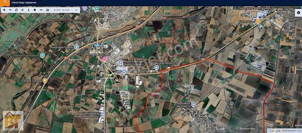 Karacabey Bakırköy'de Satılık 8560 M2 Tarla