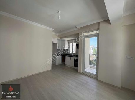 Merkezde Sıfır 1+1 Kiralık Daire