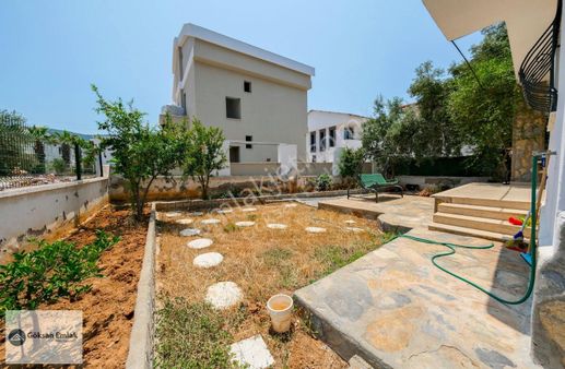 Fırsat!! Akbük Merkezde Her Yere Yakın Satılık Müstakil Villa