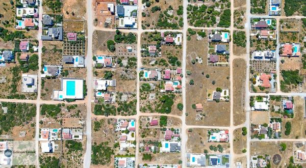 Didim Yeşiltepe'de Doğa İle İç İçe Satılık 700 M²arsa