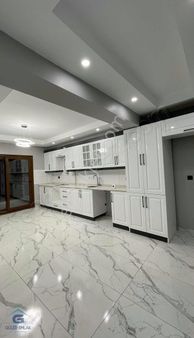 Yeni Mahallede Ultra Lüks Ara Kat Daire