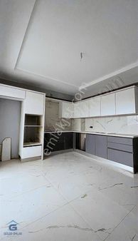 Site İçinde Hesaplı 150 Mt Yerden Isıtmalı Havuzlu Satılık Daire
