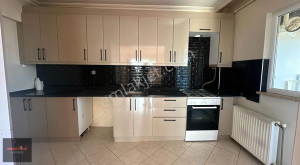 Redstone'dan Esentepe Mah 3+1 Satılık Daire