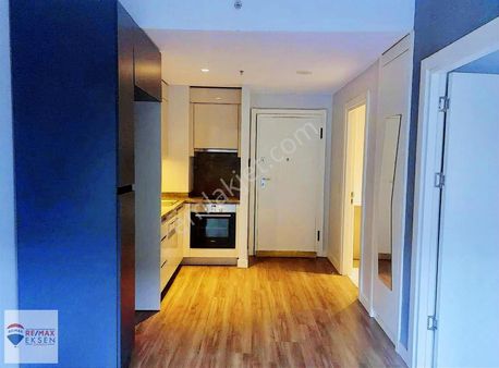 Emine Göktürk,den İnistanbul,da 1+1 Bahçe Katı Kiralık