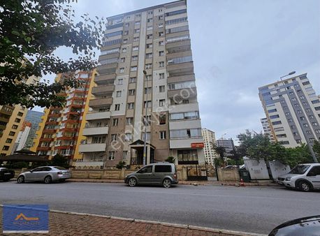 Mazaka Cıty Den Bahceli Evler De 3+1 Daire