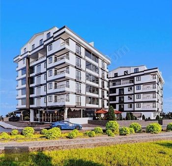 Mollafenari De Satılık Arsa 1 Emsal 4 Kat İmarlı