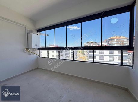 Bakan 'dan İzbana Yakın Satılık 5+1 Dubleks Teraslı Lüks Daire