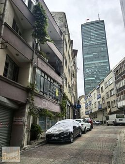 4.levent Metroya Çok Yakın Sapphire Avm Arkası 3+1 Ferah Daire