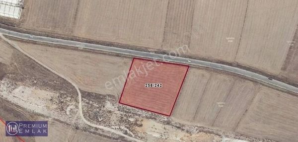 Premıum'dan Susuz'da 6.617m² Tarla