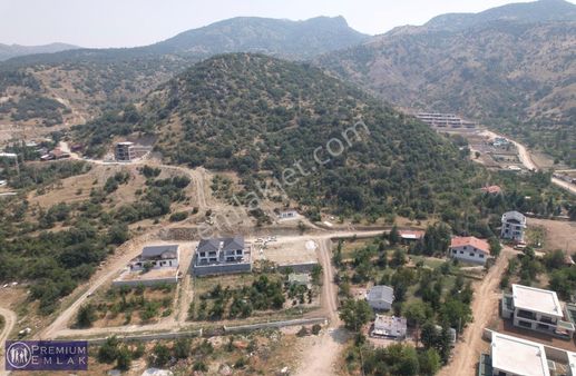 Afyonkarahisar Erkmen Villalar Bölgesinde Satılık Villa