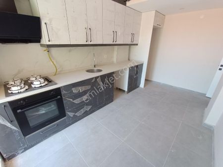 Eshot Garajı Yakını Doğalgazlı Otoparklı Sıfır Satılık Daire